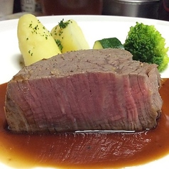 クラシックフレンチの王道肉料理シャトーブリアンロッシーニステーキ