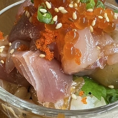 葛法特製バラちらし