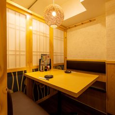 【全席喫煙可】九州料理　居酒屋　　扉付き完全個室　 九蔵　-きゅうぞう- 新宿西口店のおすすめポイント1