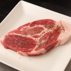 黒豚モクサル〈肩ロース〉