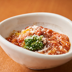牛ホルモンのトマト煮込み