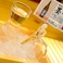 辛めの日本酒はよーく冷えたガラスのとっくりとおちょこで♪