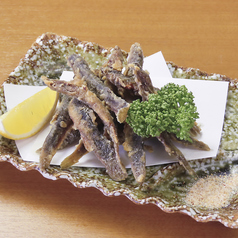 香ばしく揚げたどじょうの唐揚げ