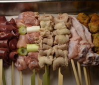 大ぶり炭火焼き鳥