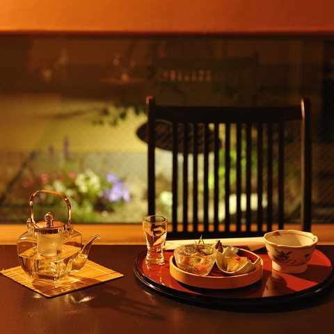 数寄屋造りの格式ある佇まい。伝統と格式のイタリア軒直営日本料理