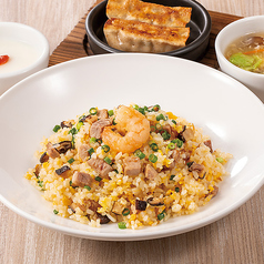 五目チャーハンセット