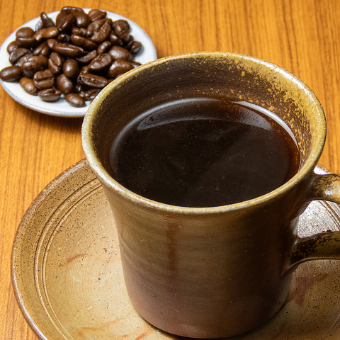 倉敷駅近く♪綺麗な店内で楽しむ生米ピザやクラフトビール♪女子会や夜カフェ利用に◎
