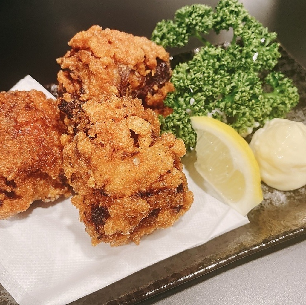 本当に手間ひまかかってます！！仕込みにまるっと2日間！ジュワっとお口に広がる旨味をご堪能あれ♪