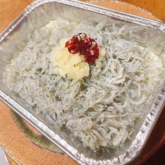 しらすのアヒージョ