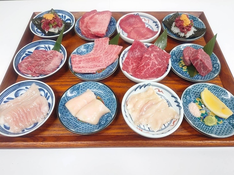 炭火焼肉 ホルモン横丁 新南陽駅前店の写真