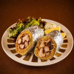 お食事にもおすすめ◎チキンブリトーの写真