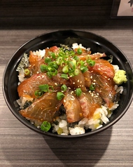 海鮮ゆっけ丼