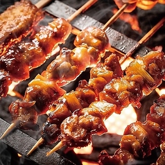 地鶏と鮮魚 焼き鳥職人 炭 町田本店の特集写真