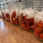 あまおう・ウメ・柿などの果実酒を種類豊富にご用意しております！女子会にピッタリのドリンクです♪