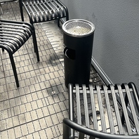喫煙所を完備