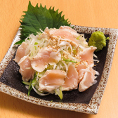 お酒が進む一品料理を揃えております。宴会コースもありますが、飽きさせない料理の数々がありますので、ぜひご来店いただければと思います！たまにはカウンターでしっぽり呑むのはいかがでしょうか？◇川口 川口駅 居酒屋 飲み放題 会社宴会◇