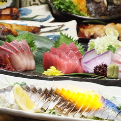 鮮魚、刺身、生しらす、日本酒 魚ゆるり。のコース写真