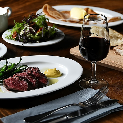 ランチ・カフェ・ディナーお気軽にご利用ください。