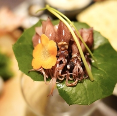 職人の技を堪能。飲み放題付コースで上質な宴のひととき