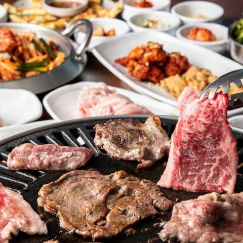 韓流鉄板ダイニング 紅紅 BENIBENI 肥後橋店の料理