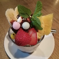 チョコレートパフェ