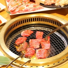 プライベートな空間で、赤から鍋や焼肉を楽しもう♪