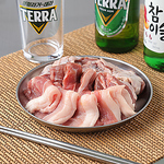 韓国料理と言えばサムギョプサル！期間限定でセリを使った爽やかなミナリサムギョプサルもあるかも？