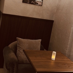 2名掛けテーブル席