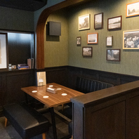 空間づくり、お料理でお客様を笑顔に♪