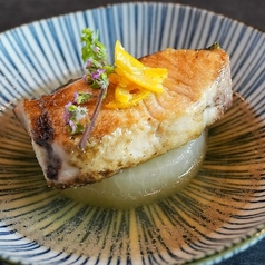 ◎炭焼きぶり大根~鯛出汁仕立て~