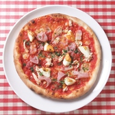 グランパは生パスタが有名なお店ですが、ピザも忘れないでください！
