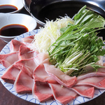 もずく家の人気メニュー【ぶりしゃぶ】脂の乗ったぶりをしゃぶしゃぶで◎