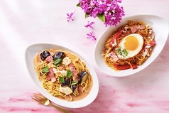 ソーセージエッグナポリタン/ナスとモッツァレラのトマトクリーム