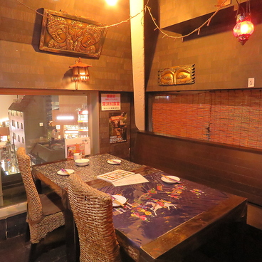 asian s JOKE アジアンズジョーク 横浜西口店の雰囲気1