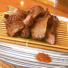 仙台名物 厚切り牛タンの炙り焼き