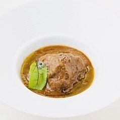 牛テールシチュー