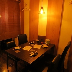 4名席×6テーブル