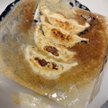 料理メニュー写真&nbsp;山椒と海老の2種餃子