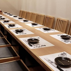 大人数宴会できるテーブル席です。