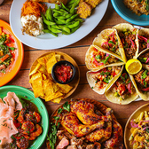 【2時間飲み放題付コース充実】お手軽にハワイアンを満喫！前菜盛り合わせから始まり、ナチョスに豪快フライドチキンなどバラエティ豊かにハワイアンテイストを揃えたコースは4,000円～ご用意しております♪