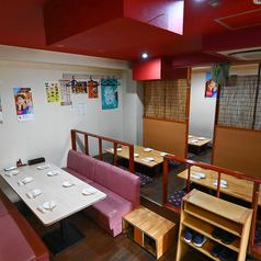 最大５２名までOKの貸切空間は、各種宴会やパーティに最適！周りを気にせず盛り上がれるプライベートなひとときをお楽しみください♪