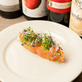 料理メニュー写真&nbsp;厚切りサーモンマリネ