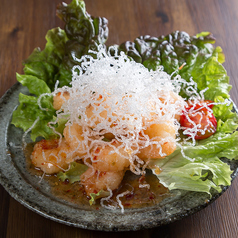 ぷりぷりの海老とタイのソースが相性抜群☆海老のスイートチリソース≪2,050円(税込)≫の写真