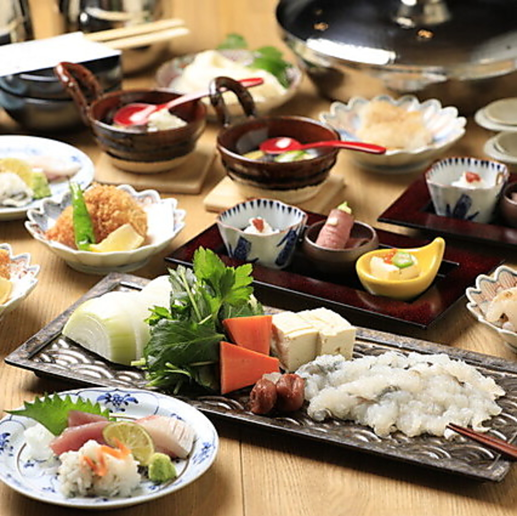 和の職人が仕上げる多彩な『鮨』と粋な『肴』をお愉しみください