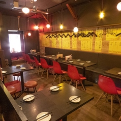 昭和ロマネスク大衆酒場 恋の赤レンガ通りの雰囲気1