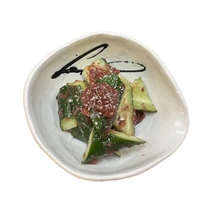 叩き梅キュウリ