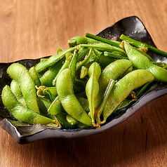 定番の逸品！塩茹で枝豆