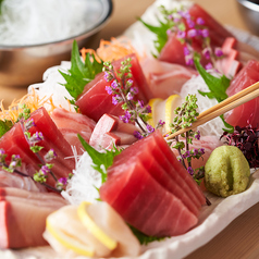 毎日市場から新鮮なお魚を仕入れてます！