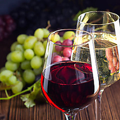 ワインとステーキのマリアージュ♪ワインを多数取り揃え