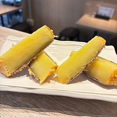 二時間弱火で揚げたさつまいも 2ケ
